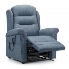 Bexley Recliner Collection Deluxe Petite Rise Recliner Standard Fabric
