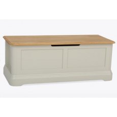 Cromwell Bedroom Ottoman with Sliding Box