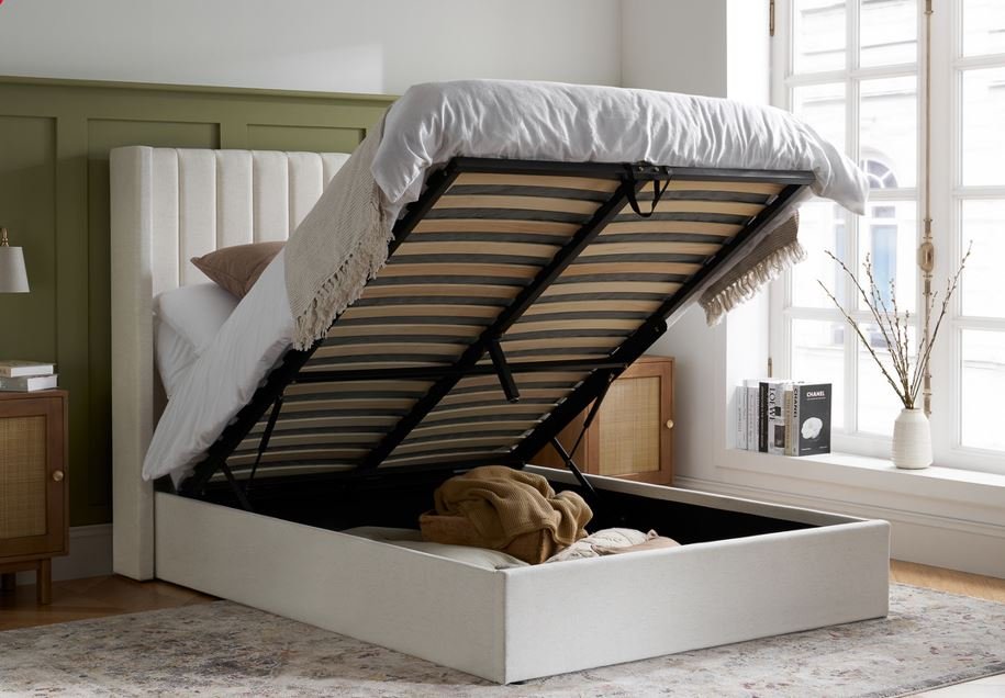 Farrow Bedstead