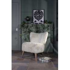 Tetrad Fairy Chair / Fabric:- Accalia Fur Polar