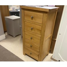 Thetford 5 Drawer Wellington Chest
