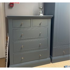 New England Painted Large Wardrobe 2 Drawers 2 x Small 2 Drawer Bedside Chest 1 x 3+2 Drawer Chest