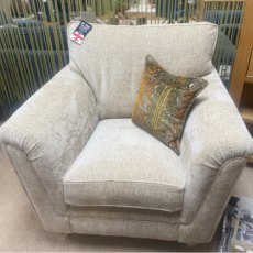 LivingStone 1 x Grand Settee 1 x Standard Chair 1 x Square Footstool LivingStone 1 x Grand Settee 1 x Standard Chair 1 x Square Footstool