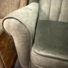 Holkham Grand Chair
