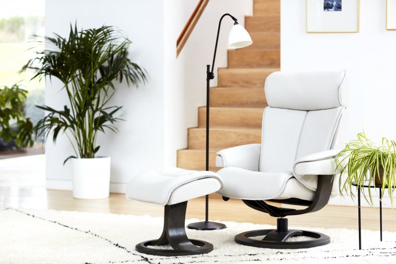 Large Chair & Stool Leather - L