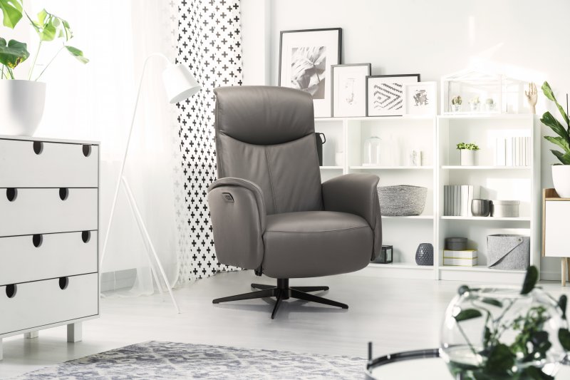 Small Manual Recliner - Base A Soleda Leather