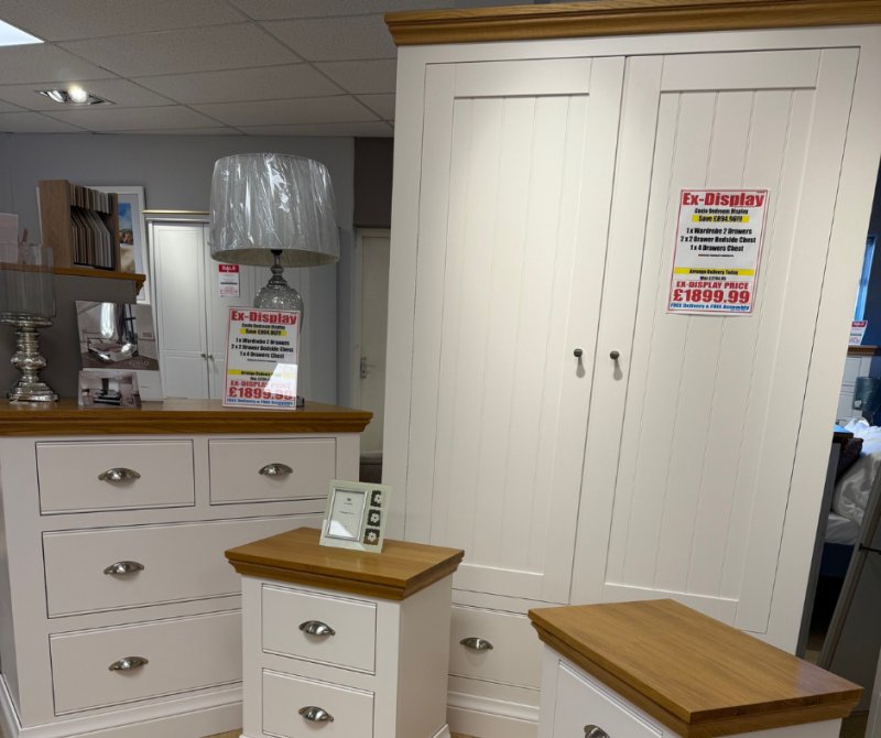 TCH Furniture TCH Coelo - 2 Door Wardrobe, 2 x Bedside Chests, 1 x 4 Drawer Chest