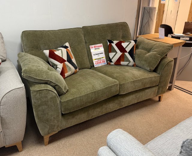 Abbortsford 2 Seater Settee