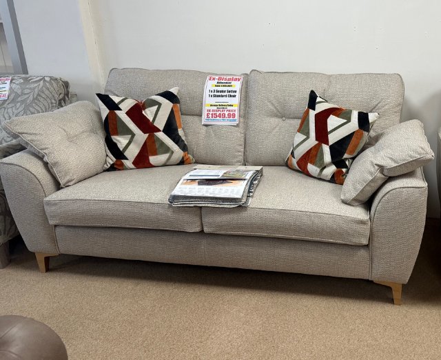 Abbortsford 3 Seater Settee And 1 x  Standard Chair