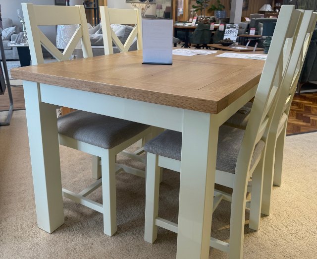 Thetford  Painted Extending Dining Table 132-198 4 x Cross Back Chairs