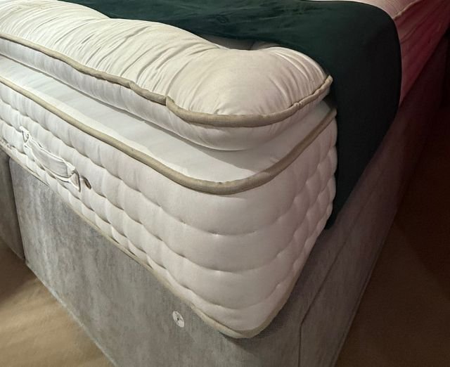 Silk Gentle Small Double Mattress