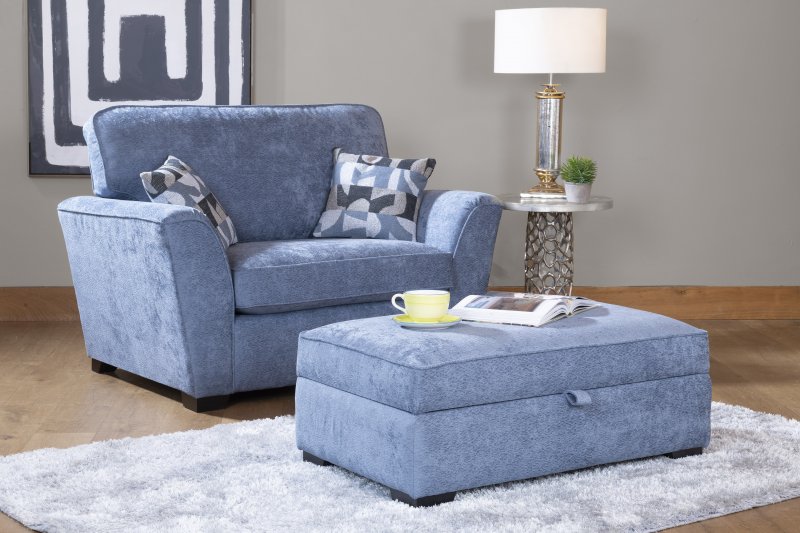 Russo Sofa Collection Snuggler  SE