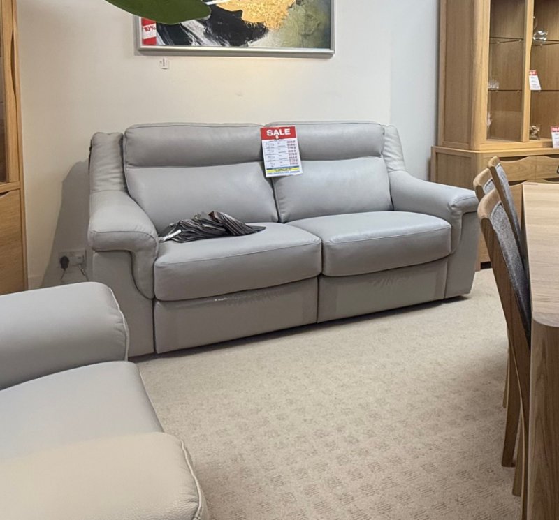 Cosmo 1 x 2.5 Seater Powered Recliner 1 x Powered Recliner Chair