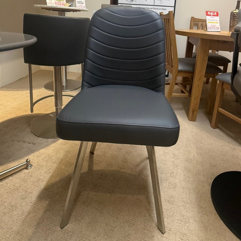 Star 4 x Dining Chairs Grey PU