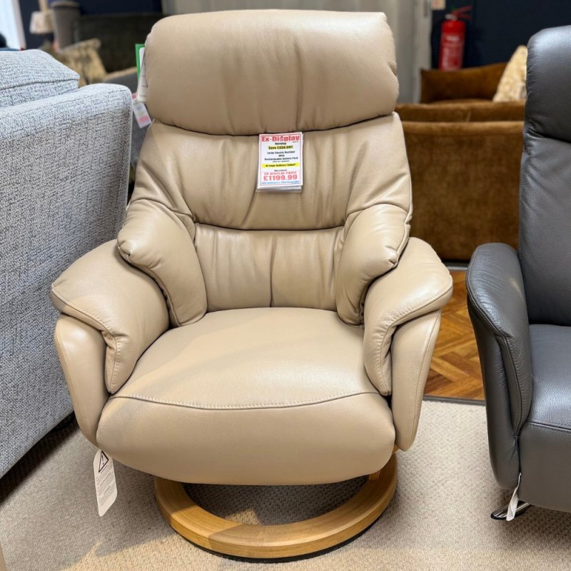 Herning Large Electric Recliner With Rechargeable Battery Pack
