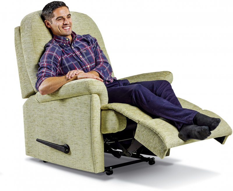 Keswick Collection Royale Powered Recliner - FABRIC 1
